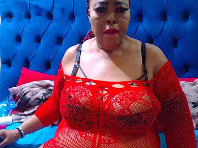 Ebonycandy10 webcam