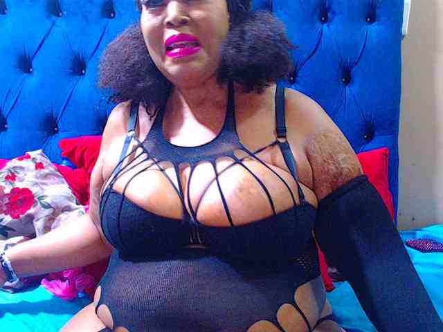 Ebonycandy10