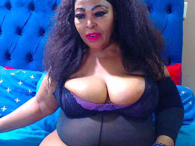 Ebonycandy10 webcam