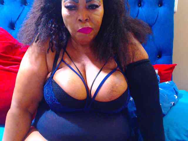 Model: Ebonycandy10