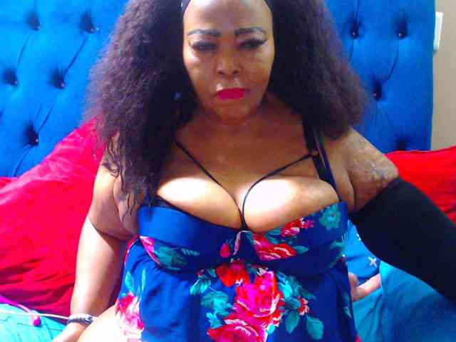 Ebonycandy10 webcam