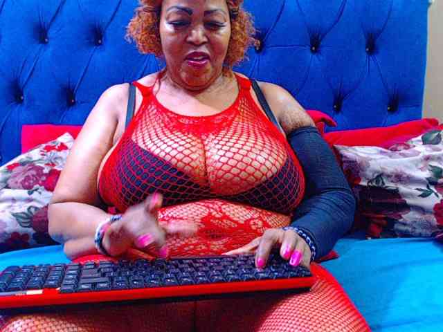 Ebonycandy10 webcam