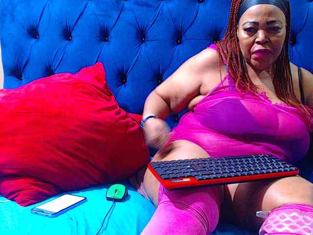 Ebonycandy10 webcam