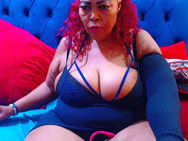 Ebonycandy10 webcam
