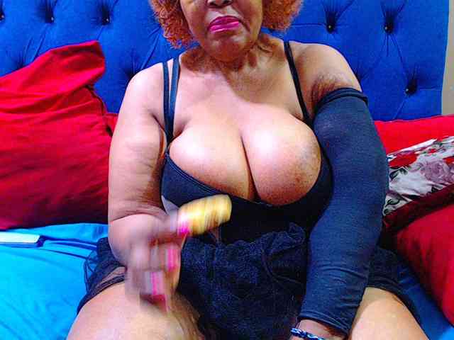 Ebonycandy10 webcam