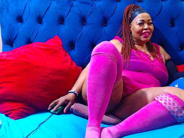 Ebonycandy10 webcam