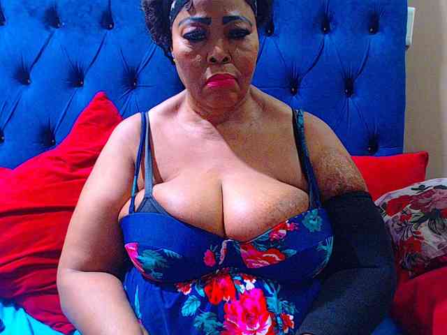 Ebonycandy10