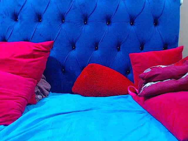Ebonycandy10 webcam