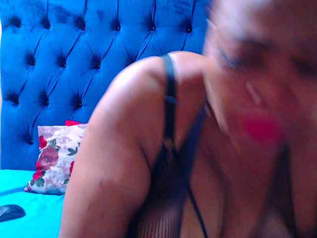 Ebonycandy10
