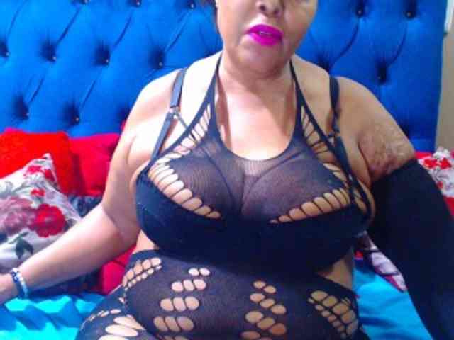 Modèle: Ebonycandy10