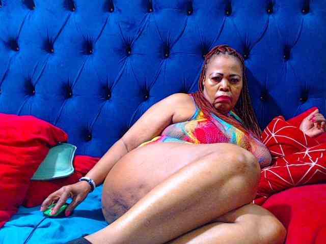 Ebonycandy10 webcam