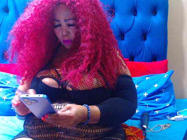 Ebonycandy10