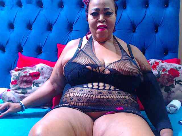 Ebonycandy10 webcam