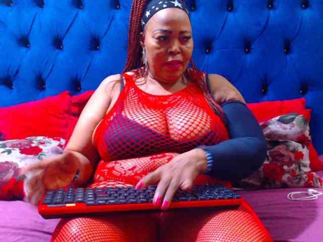 Modèle: Ebonycandy10