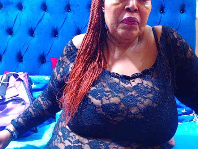 Ebonycandy10 webcam