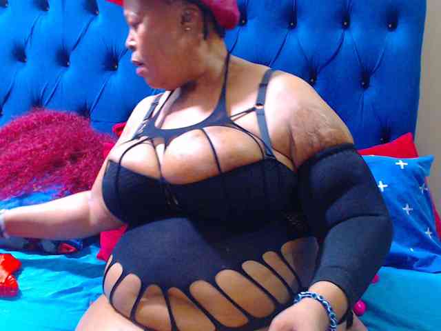 Ebonycandy10