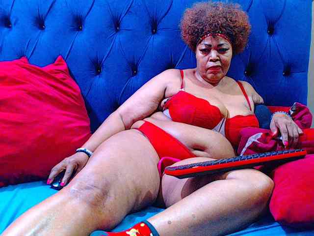 Ebonycandy10 webcam