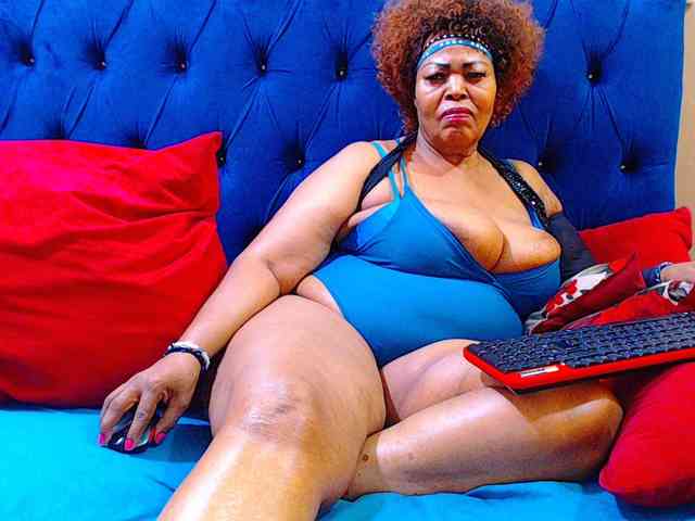 Ebonycandy10 webcam