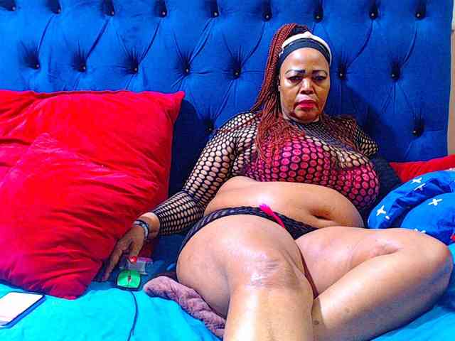 Ebonycandy10 webcam