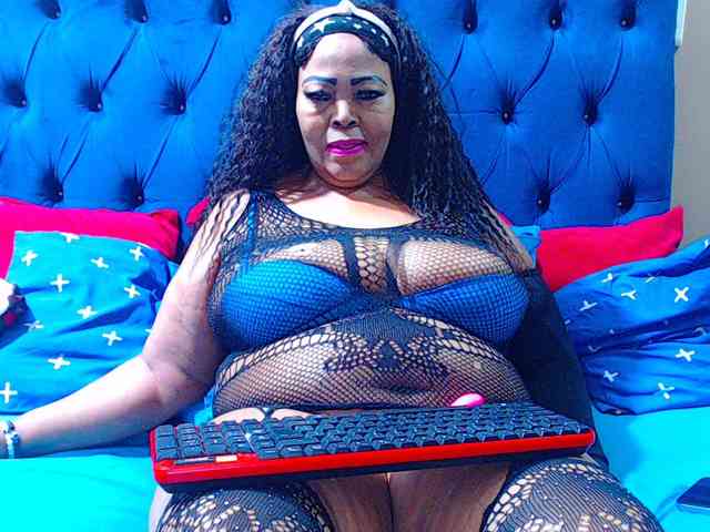 Ebonycandy10 webcam
