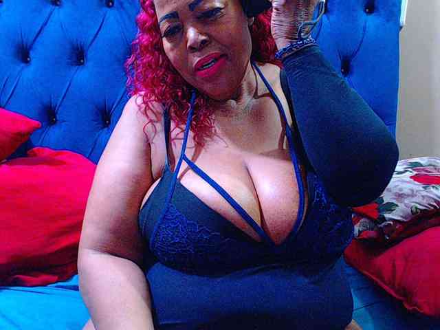 Ebonycandy10