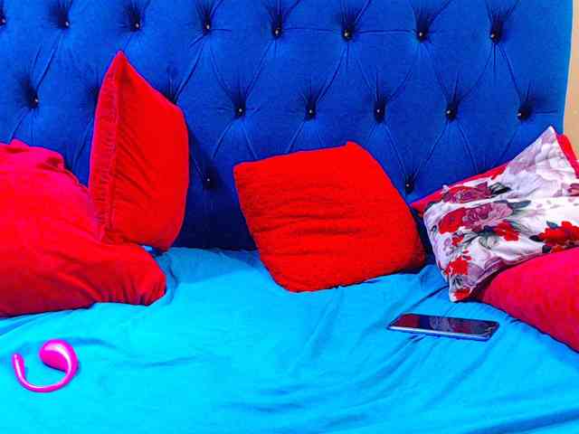Ebonycandy10 webcam