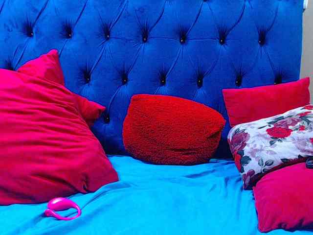 Ebonycandy10 webcam