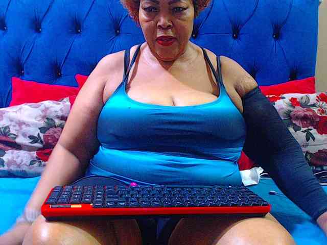 Ebonycandy10