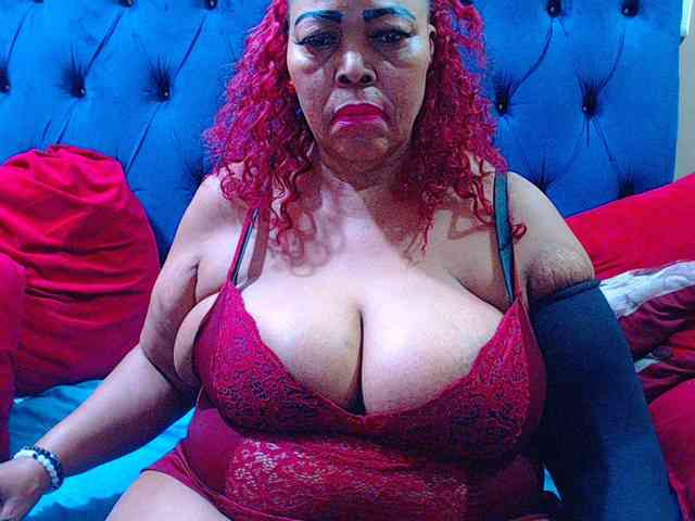 Ebonycandy10 webcam