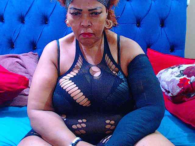 Ebonycandy10