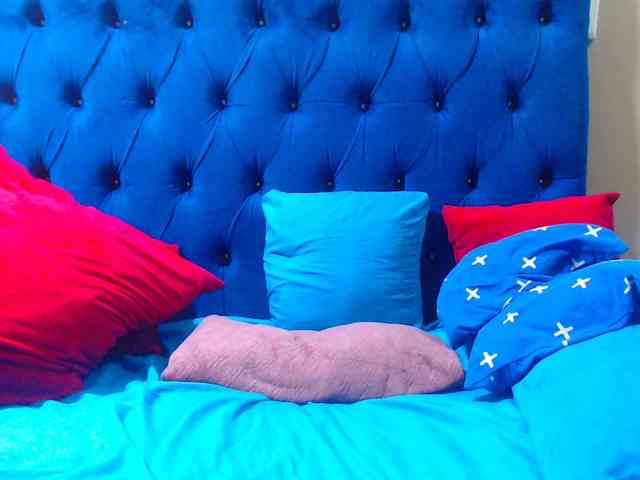 Ebonycandy10 webcam