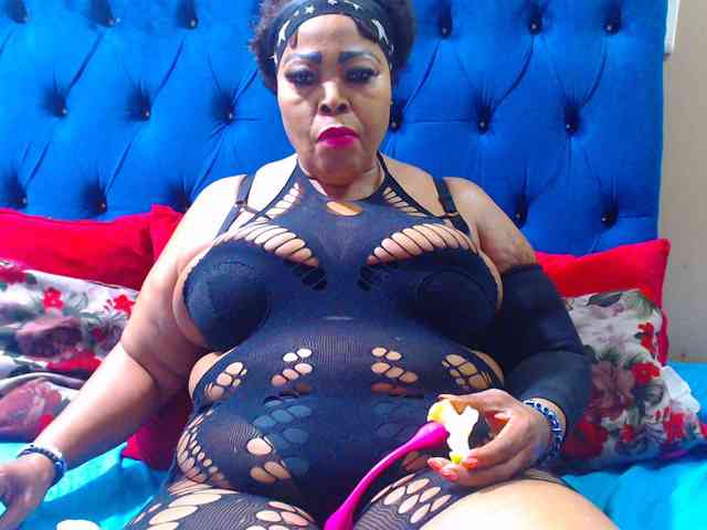 Ebonycandy10 webcam