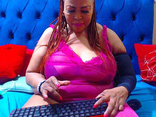 Modèle: Ebonycandy10