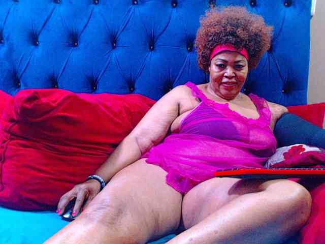 Ebonycandy10 webcam
