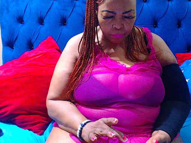 Ebonycandy10 webcam