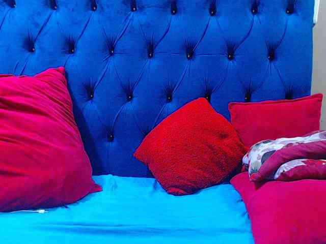 Ebonycandy10 webcam