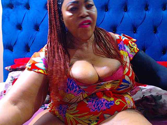 Ebonycandy10