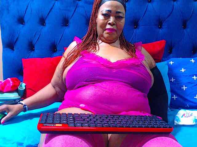 Ebonycandy10 webcam