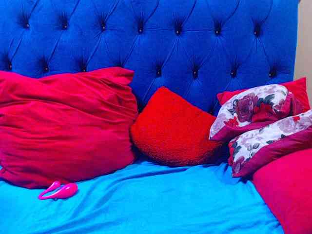 Ebonycandy10 webcam