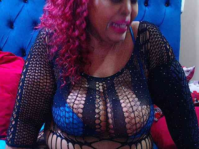 Ebonycandy10 webcam