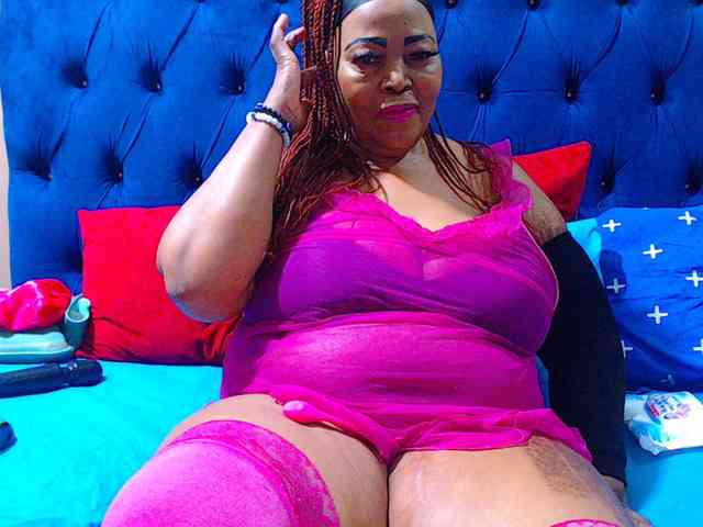 Ebonycandy10 webcam