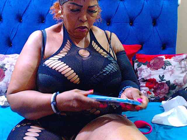 Modèle: Ebonycandy10