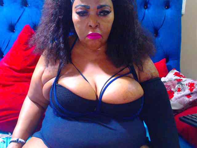 Ebonycandy10