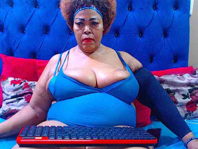 Ebonycandy10 webcam