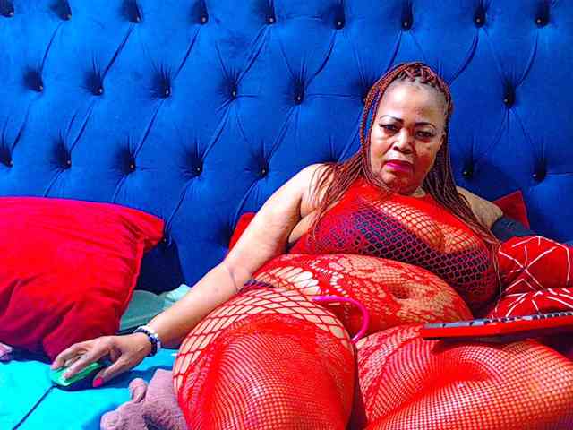 Ebonycandy10 webcam