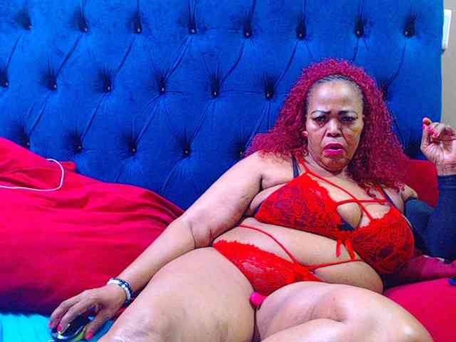 Ebonycandy10 webcam