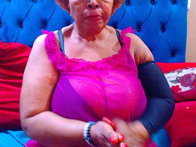 Ebonycandy10
