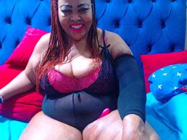 Ebonycandy10 webcam