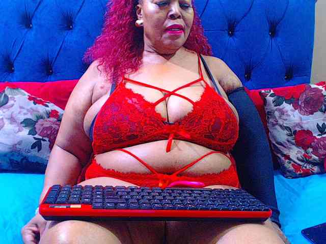 Ebonycandy10 webcam