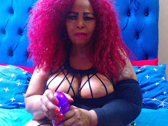Ebonycandy10